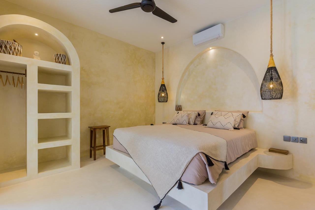 Saleya With Jacuzzi Villa Canggu (Bali)