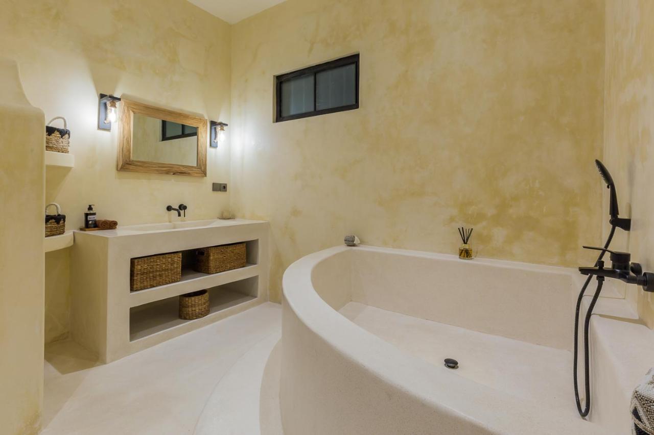 Villa Saleya With Jacuzzi Canggu (Bali)